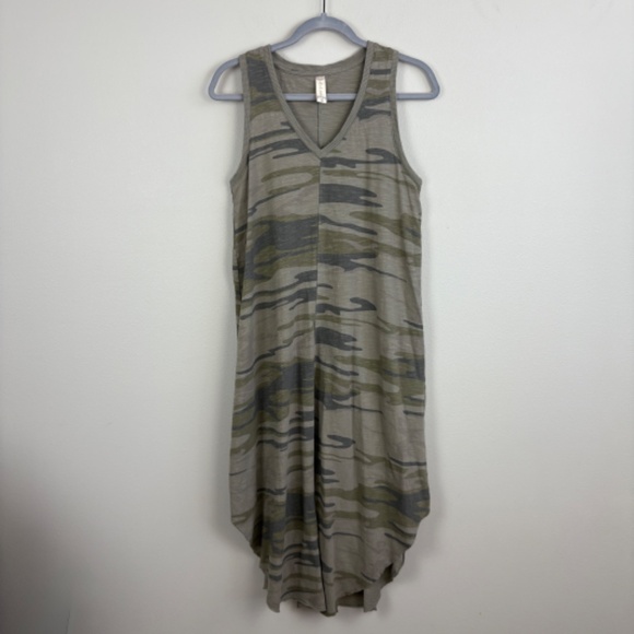 Altar'd State Camo Sleeveless Midi Dress - Size Medium - Picture 4 of 10